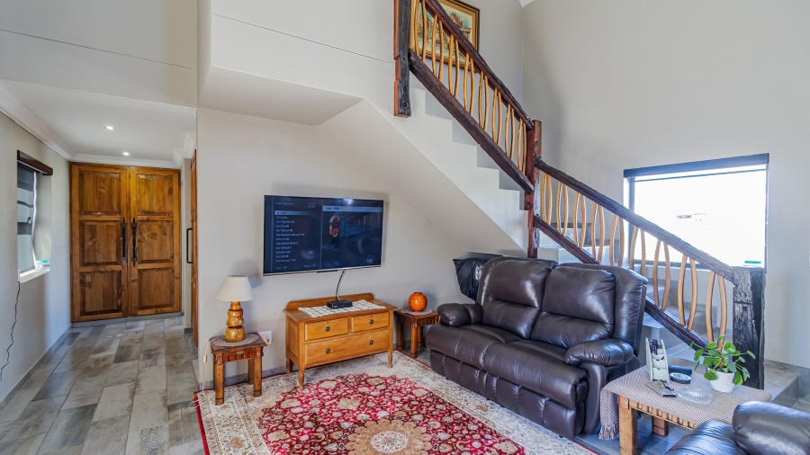 10 Bedroom Property for Sale in Jacobsbaai Western Cape
